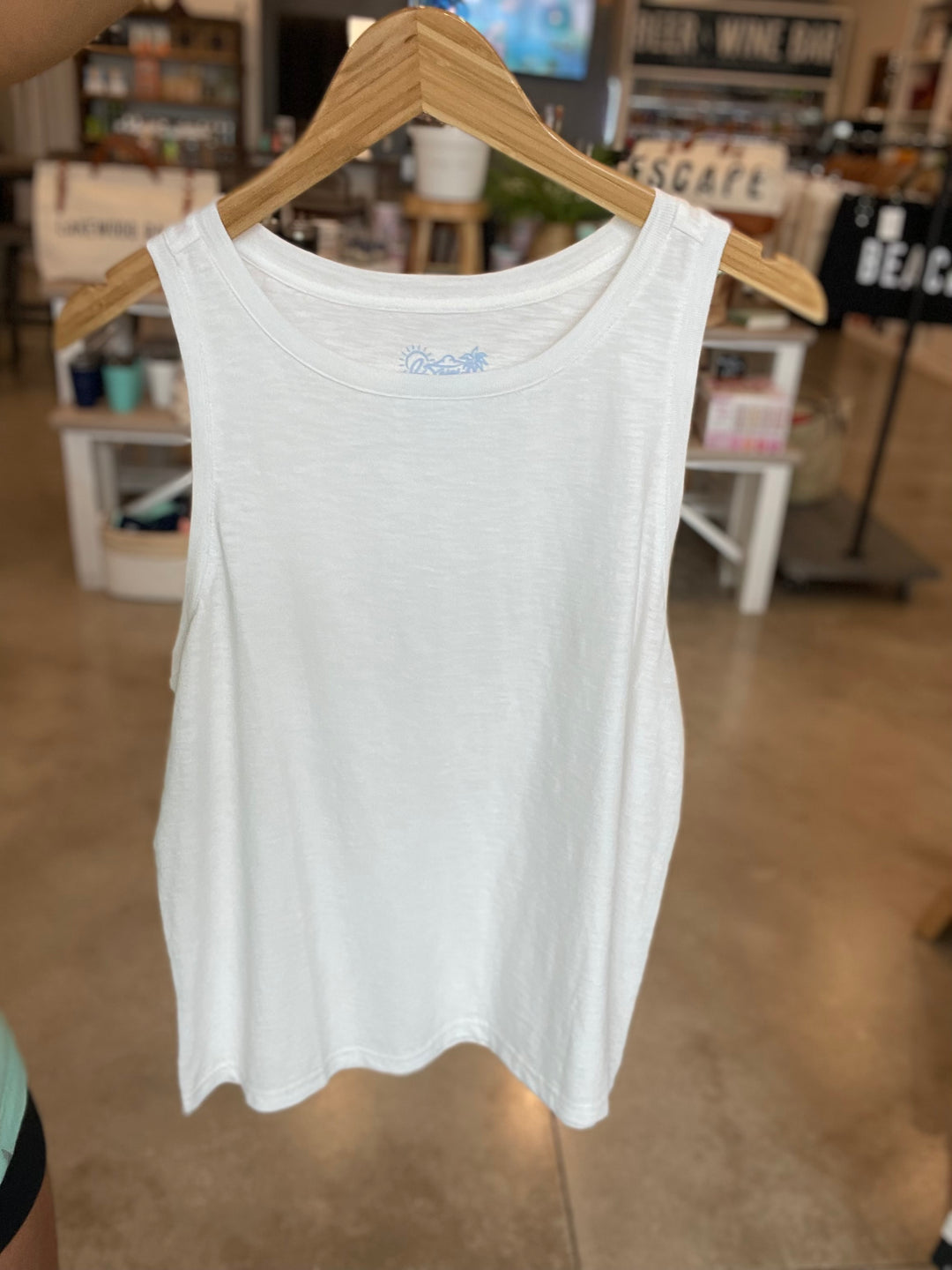 Avah Sun Farer Tank - Classic White