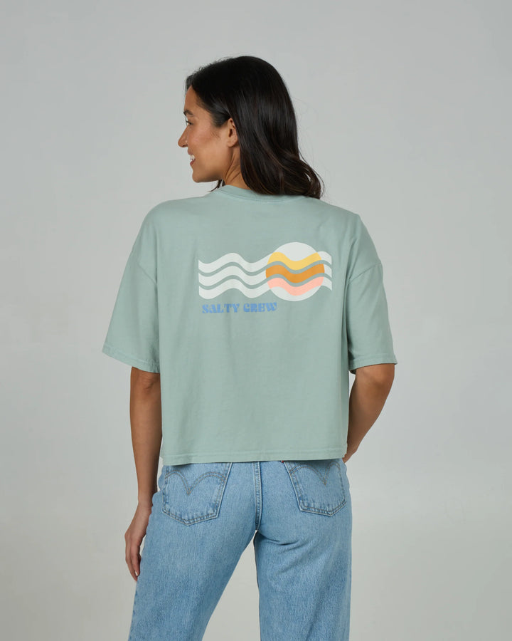 Waves Skimmer Tee - Meadow Green