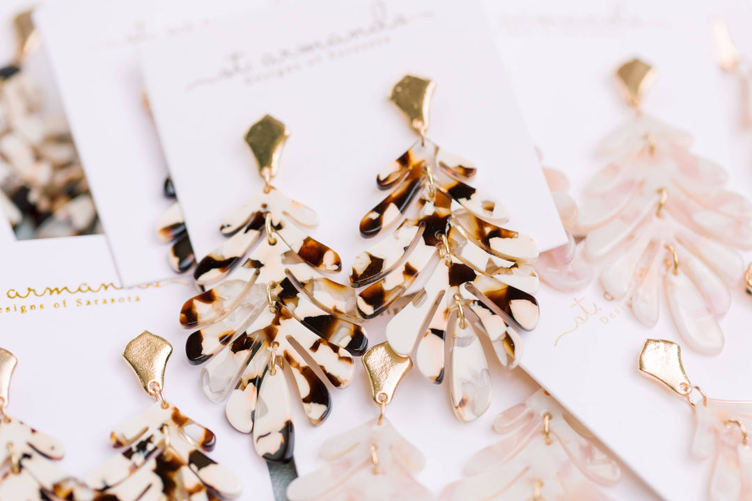 Cocoa Petite Palm Drop Earrings
